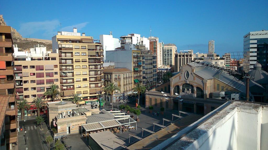 Latic Rooms Alicante Exterior photo
